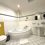 Hotel Destille 2*