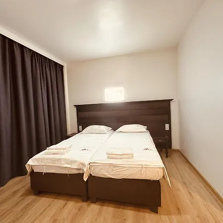 Destille Hotel 2*