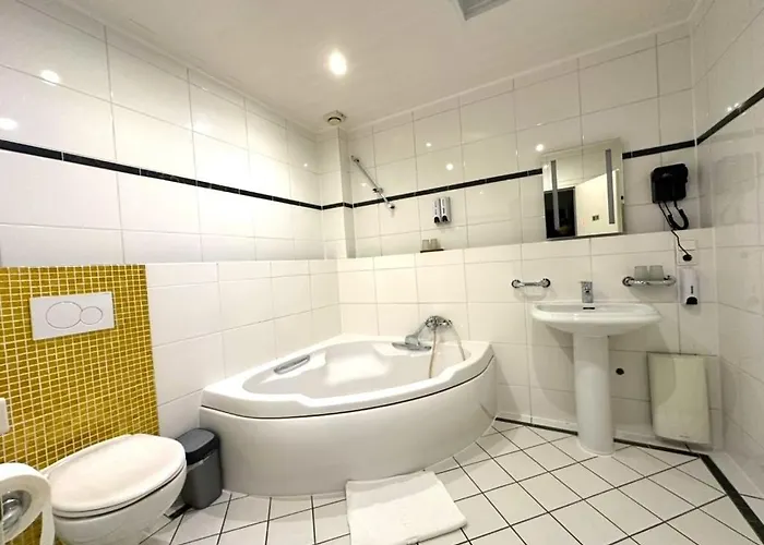 Hotel Destille 2*
